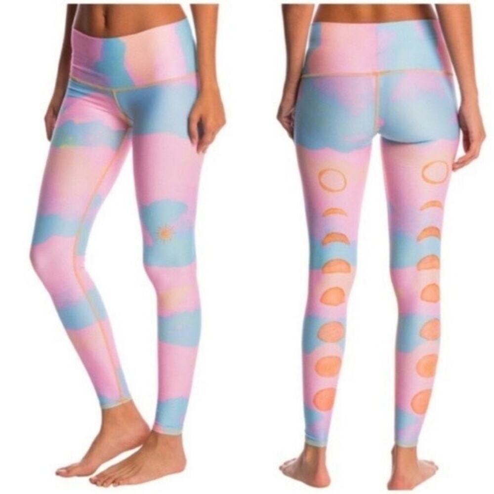 Teeki Leggings New Moon Pink Style Medium Pilates Yoga Athleisure Gym Fitness